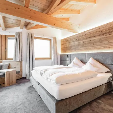 Moderne Ferienwohnung St,Anton